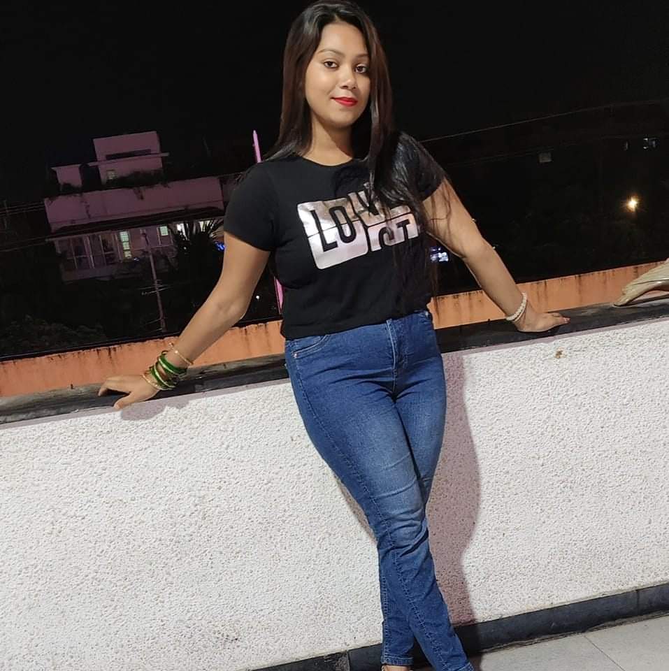 Dehradun call top model college call girl service available in