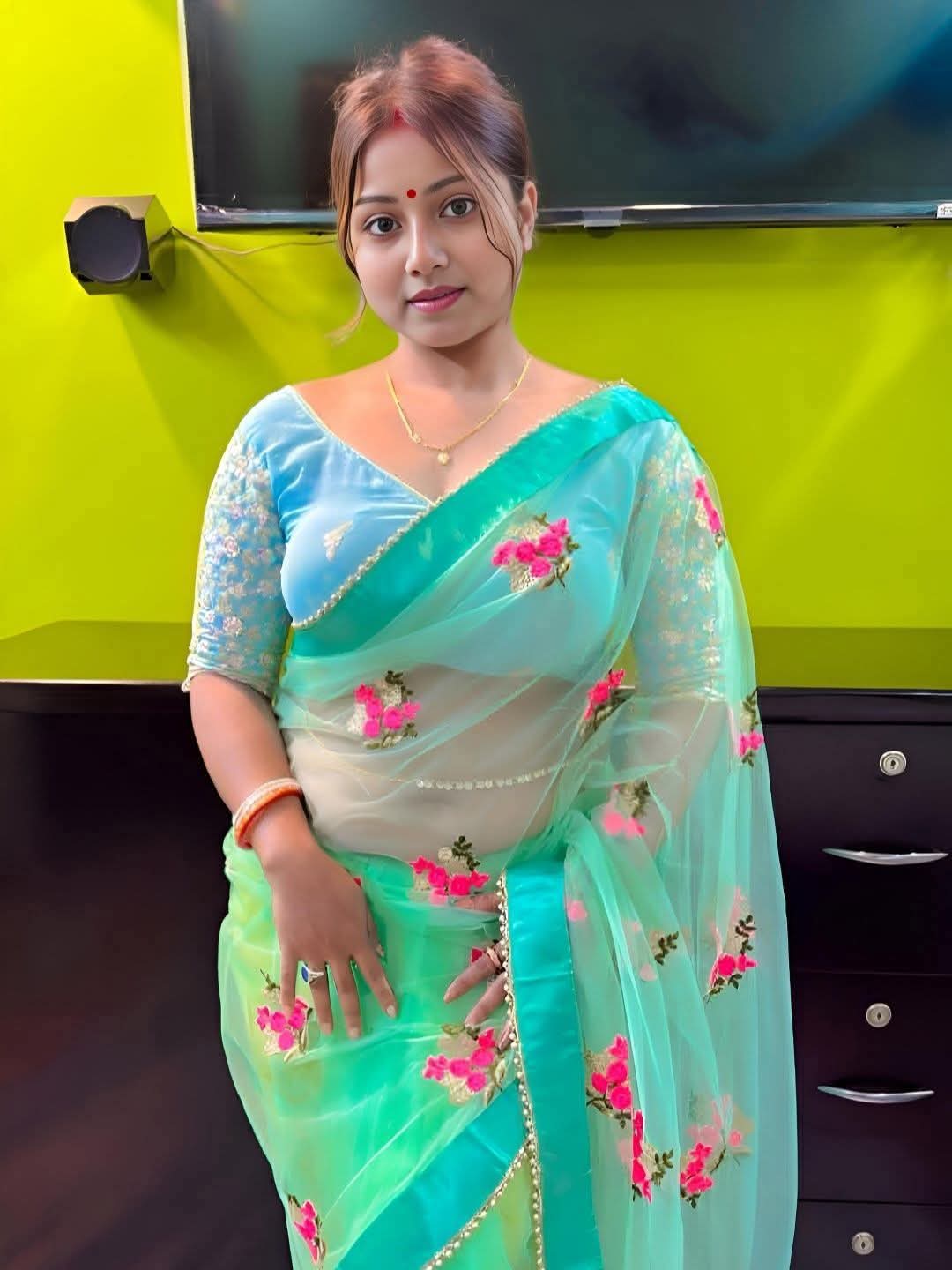 Cash payment available service provide 99736//84958 video call available