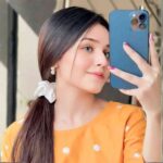 Real-Simple-Girl-Images-13-1024×1024-1