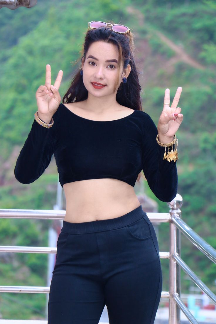 Call Girls In Aerocity >> 9899914408 @ Delhi 247