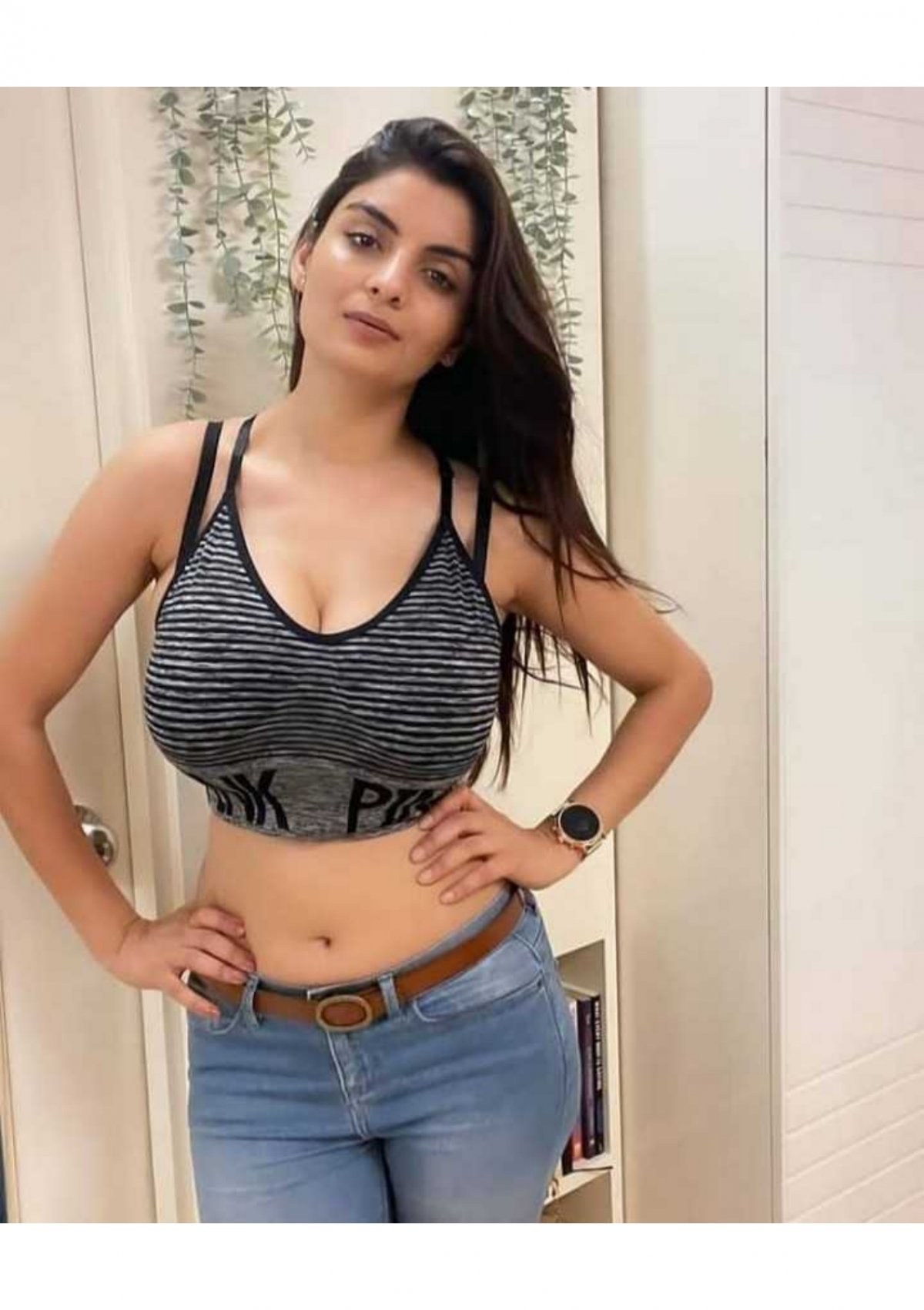 Low Rate Call Me꧁❤☎️𝟕𝟔𝟒𝟓𝟵𝟵𝟬𝟒𝟵𝟓☎️❤꧂ Call Girls in Paharganj Delhi