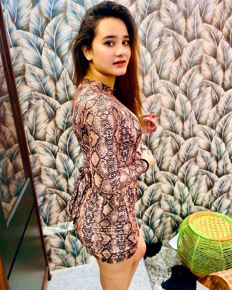 Jaipur Call Girl Agency 8708875162 Female Escorts Near Jaipur Railway Station