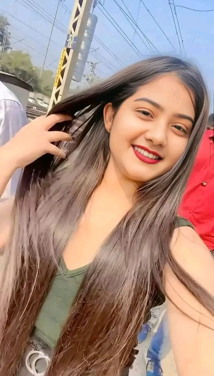 ❣️⭐➡️HOT & SEXY MODELS // COLLEGE girl housewife aunty bhabhi available callme 🌹