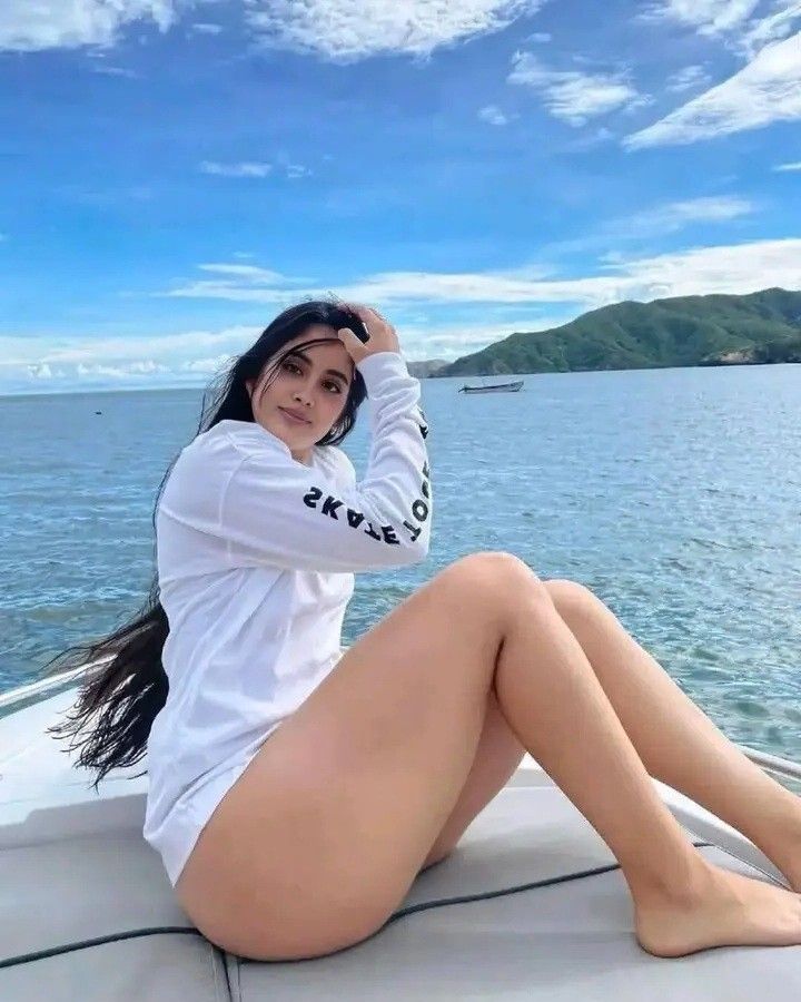 Silicon City Independent Call Girls Service, 7506202331, Pipliya Road Escorts Service