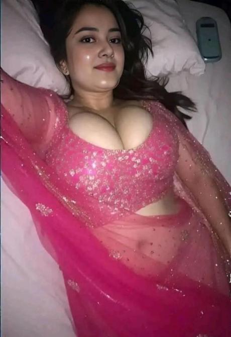 CALL ME ⇆✤98/9955 { 02/77 ✤ Call Girls in Sainik Farm Delhi