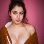 call-girls-in-karol-bagh-visit-get-hot-amp-sexy-deekho.com-404×493-1