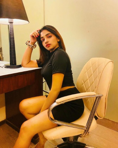 9319099832 Call Girls in Calangute and escort services 24×7 Book