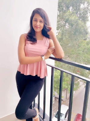 Lucknow Call me 𝟵𝟯𝟬𝟰𝟲𝟭𝟱𝟭𝟮𝟳 for college call girl service available in