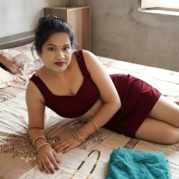 Kolkata Top model 𝟵𝟯𝟬𝟰𝟲𝟭𝟱𝟭𝟮𝟳 college call girl service available in