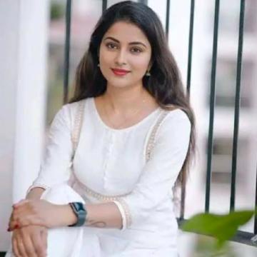 Kannauj Call me 𝟵𝟯𝟬𝟰𝟲𝟭𝟱𝟭𝟮𝟳 for college call girl service available in