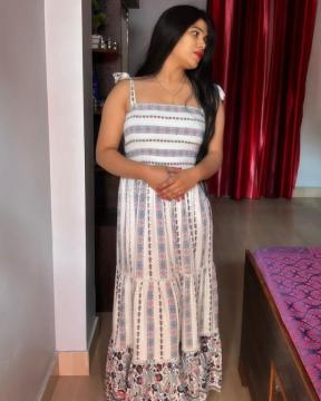 Indore Top model 𝟵𝟯𝟬𝟰𝟲𝟭𝟱𝟭𝟮𝟳 college call girl service available in