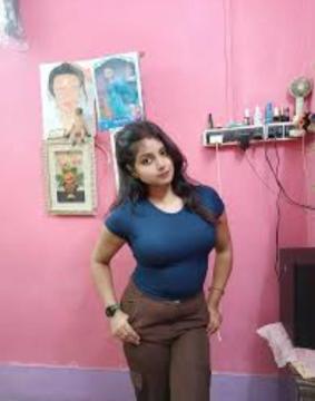 Kolkata Top model 𝟵𝟯𝟬𝟰𝟲𝟭𝟱𝟭𝟮𝟳 college call girl service available in