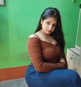 Call me 𝟵𝟯𝟬𝟰𝟲𝟭𝟱𝟭𝟮𝟳 for college call girl service available in