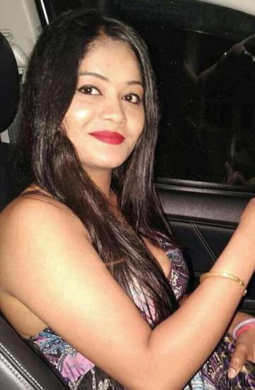 Mandvi Call me 𝟵𝟯𝟬𝟰𝟲𝟭𝟱𝟭𝟮𝟳 for college call girl service available in
