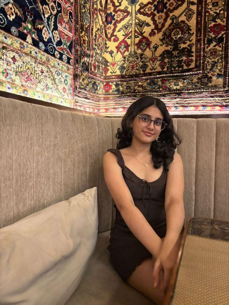 No advance amount high profile college girls available call