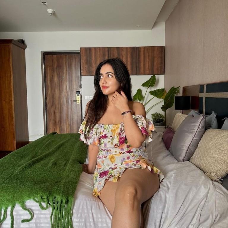 Tarapith Call girl in escort service *87970//40791* Call me punam call girls 24*