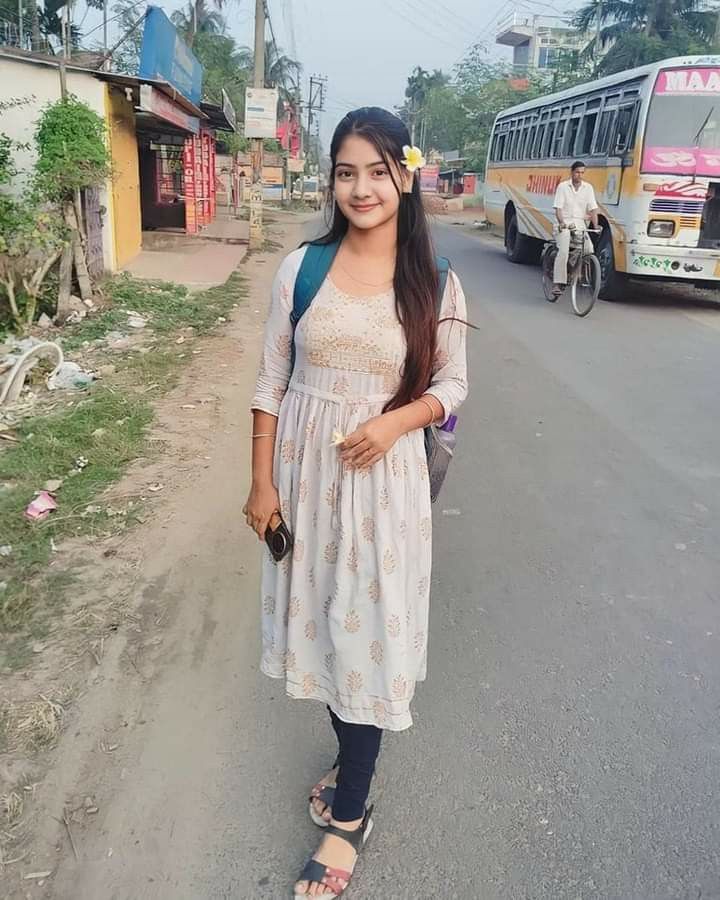 ❣️⭐➡️HOT & SEXY MODELS // COLLEGE girl housewife aunty bhabhi available callme 🌹