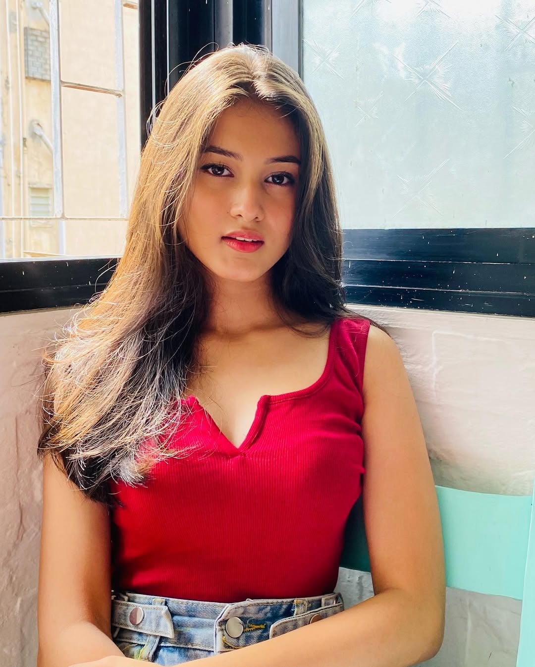 Girls in delhi Delhi Dhaula Kuan)96,43,44,26,75)Girls in delhi Delhi Dhaula Kuan)96,43,44,26,75)