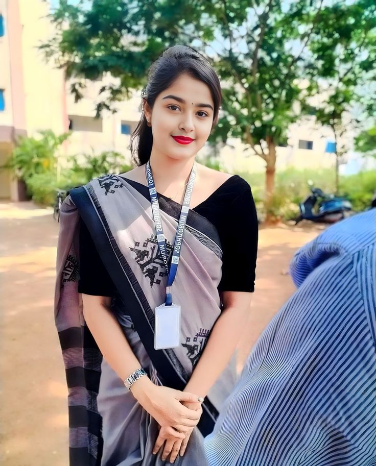❣️⭐➡️HOT & SEXY MODELS // COLLEGE girl housewife aunty bhabhi available callme 🌹