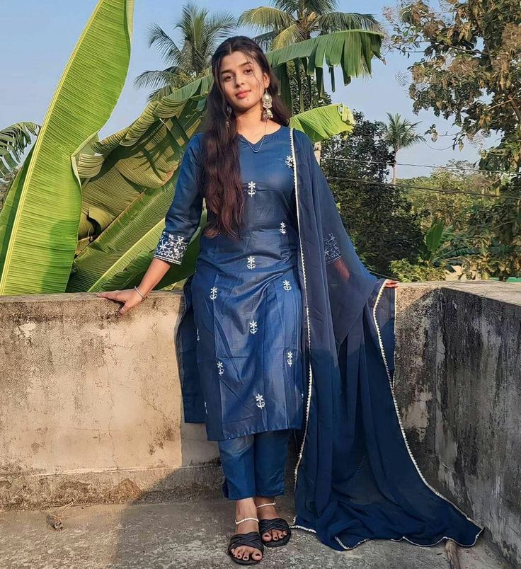 ❣️⭐➡️HOT & SEXY MODELS // COLLEGE girl housewife aunty bhabhi available callme 🌹