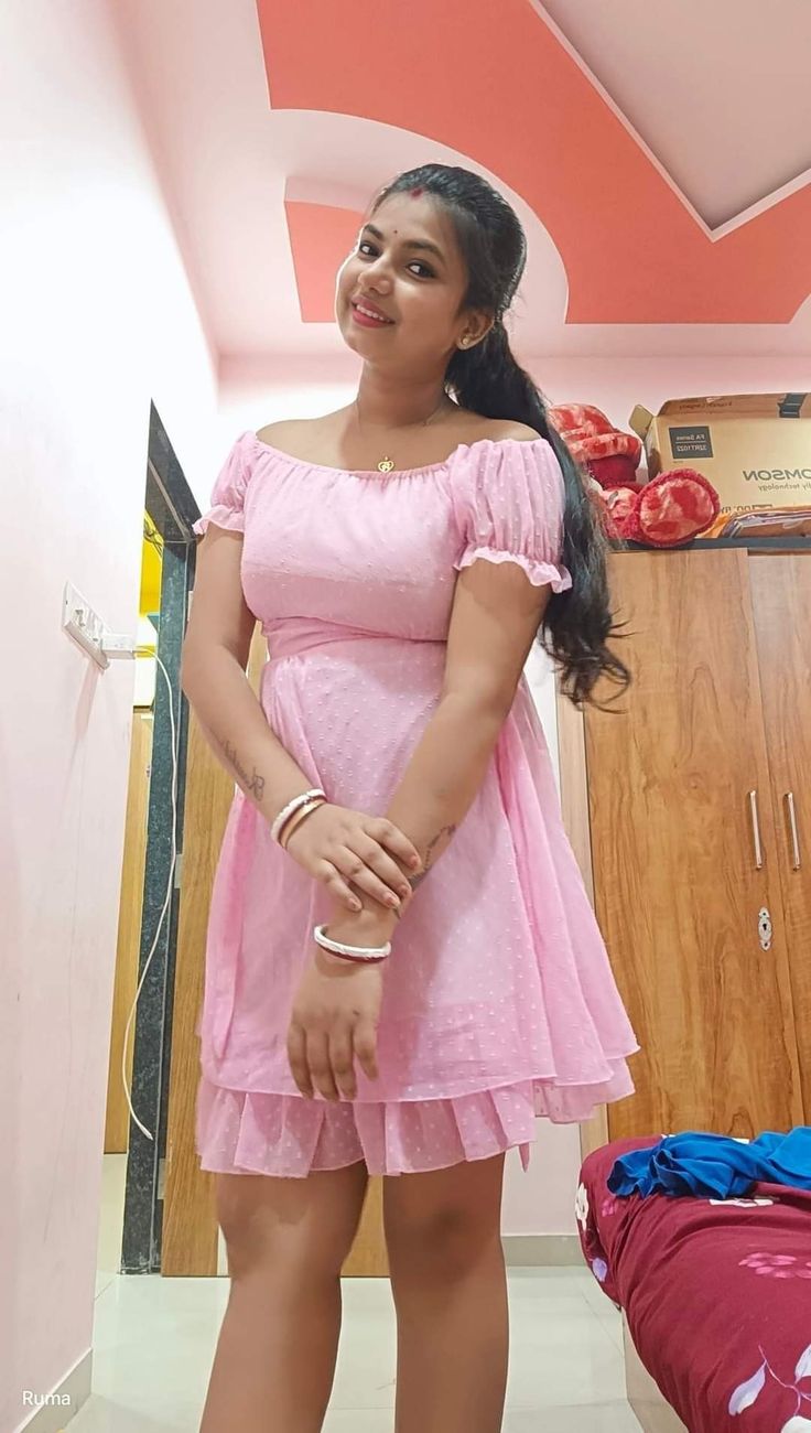 ❣️⭐➡️HOT & SEXY MODELS // COLLEGE girl housewife aunty bhabhi available callme 🌹