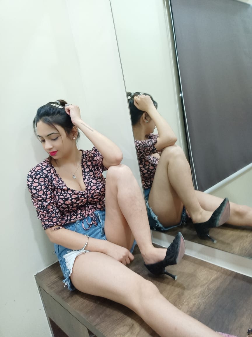 9990771857 Call Girls in Gandhi Vihar Indian Russian Nepali Model