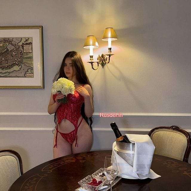 Call Girls in Moti Nagar[delhi] 9599713271)short 1500 night …