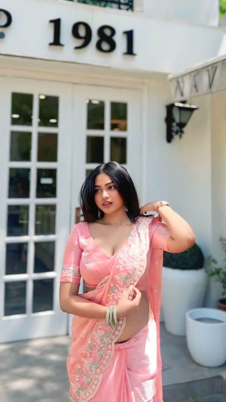 Call Girls In Kamla Nagar Delhi | +91–7428890977 | Escorts Service