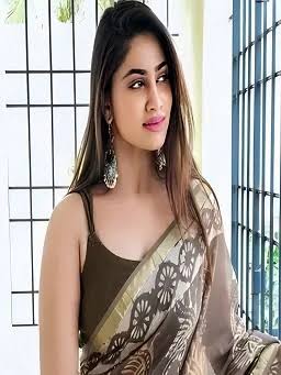 HOT LOW REET ↠ℭaℒℒ ℊiℛℒs (DeℒhI)⎷Keshav Puram↠70421↠04524 CALL ME