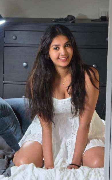 Barwani Top model 𝟵𝟯𝟬𝟰𝟲𝟭𝟱𝟭𝟮𝟳 college call girl service available in