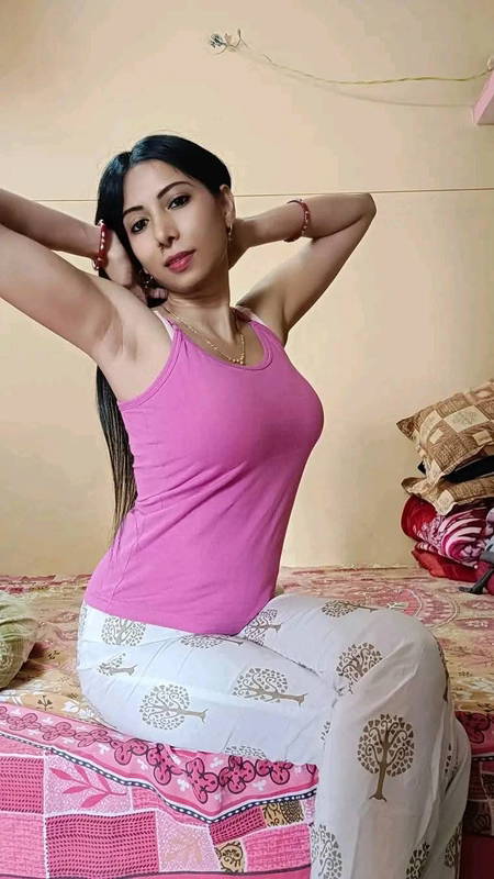 Kanpur Top model 𝟵𝟯𝟬𝟰𝟲𝟭𝟱𝟭𝟮𝟳 college call girl service available in
