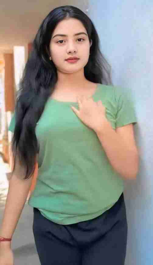 Mathura Top model 𝟵𝟯𝟬𝟰𝟲𝟭𝟱𝟭𝟮𝟳 college call girl service available in