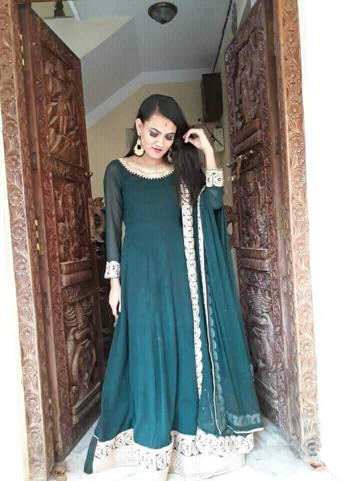 Mysore Top model 𝟵𝟯𝟬𝟰𝟲𝟭𝟱𝟭𝟮𝟳 college call girl service available in