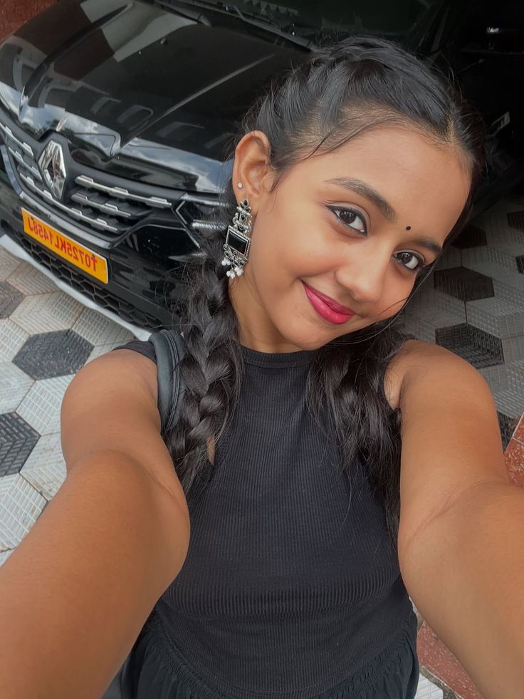 No time pass service High profile college girl available call me