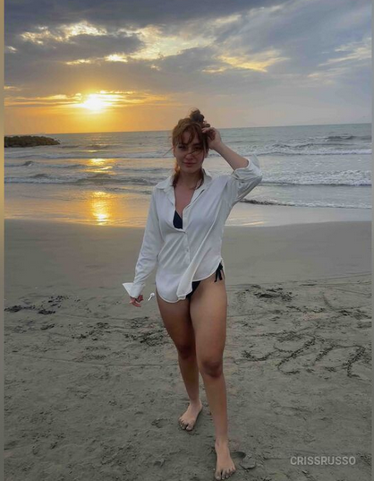 One of The Sexy Indian Women Escorts Close To The Hotel The Leela Hyderabad