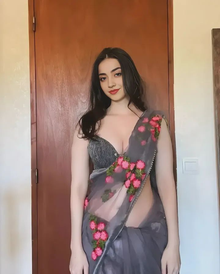 Kannada sexy genuine Live video call sex chat full open nude service