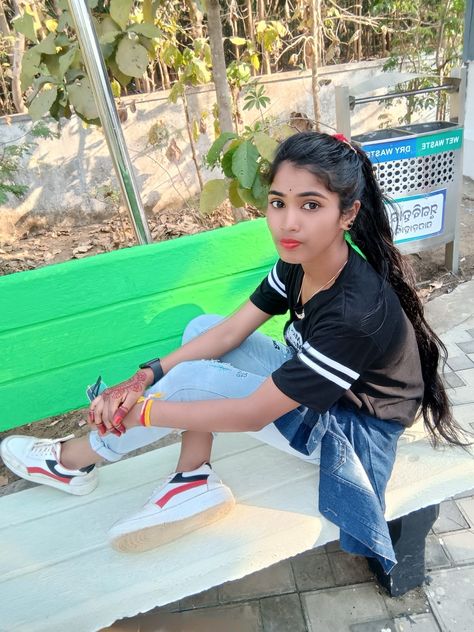 All Assam Guwahati service call girl service low price today and high profile