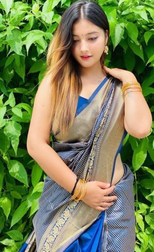s InCall Girl Malviya Nagar Delhi 7065501582 Escorts Provide