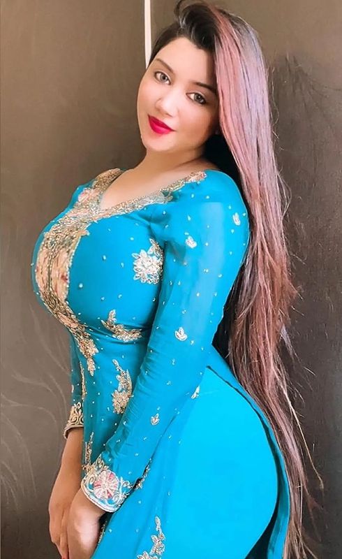 Call Girls Near The Royal Plaza C.Place(🔝(9958O√ 18831🔚) Delhi Escort Service