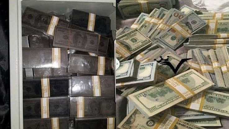 Most Selling the super Machine To Clean Black Defaced Money.