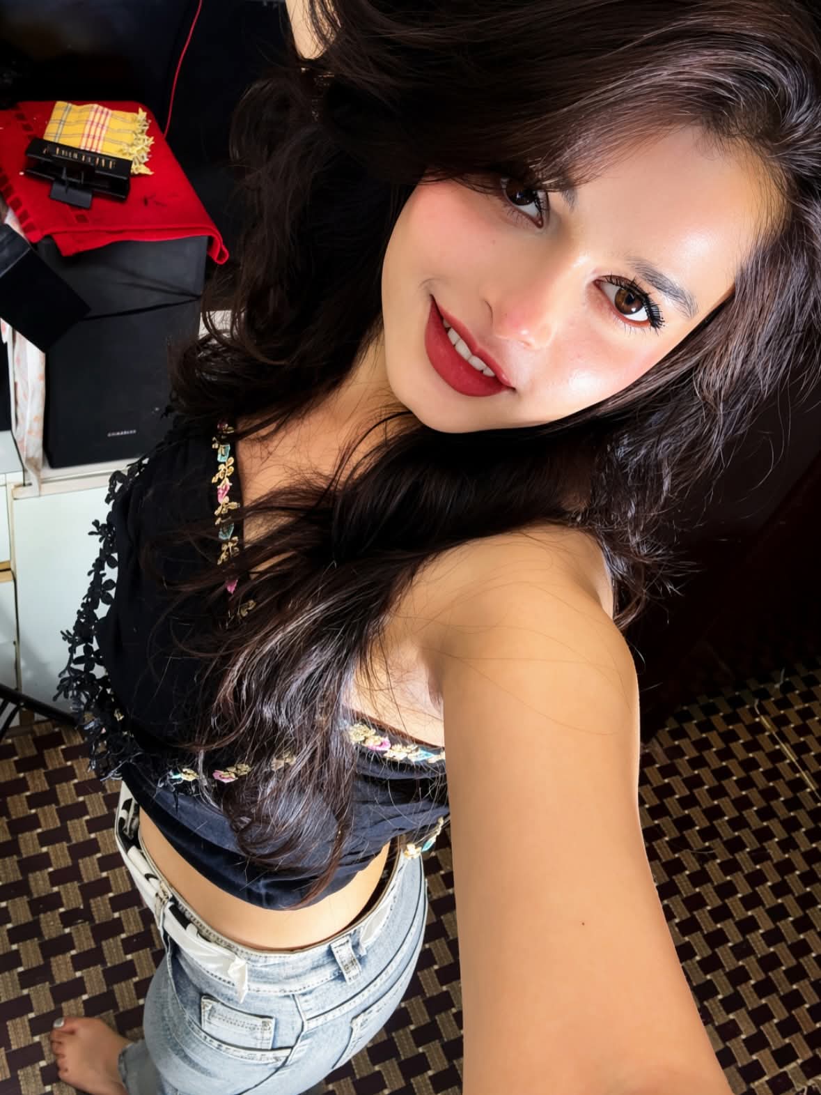 Independent call girl sex service available 24hrs video call service