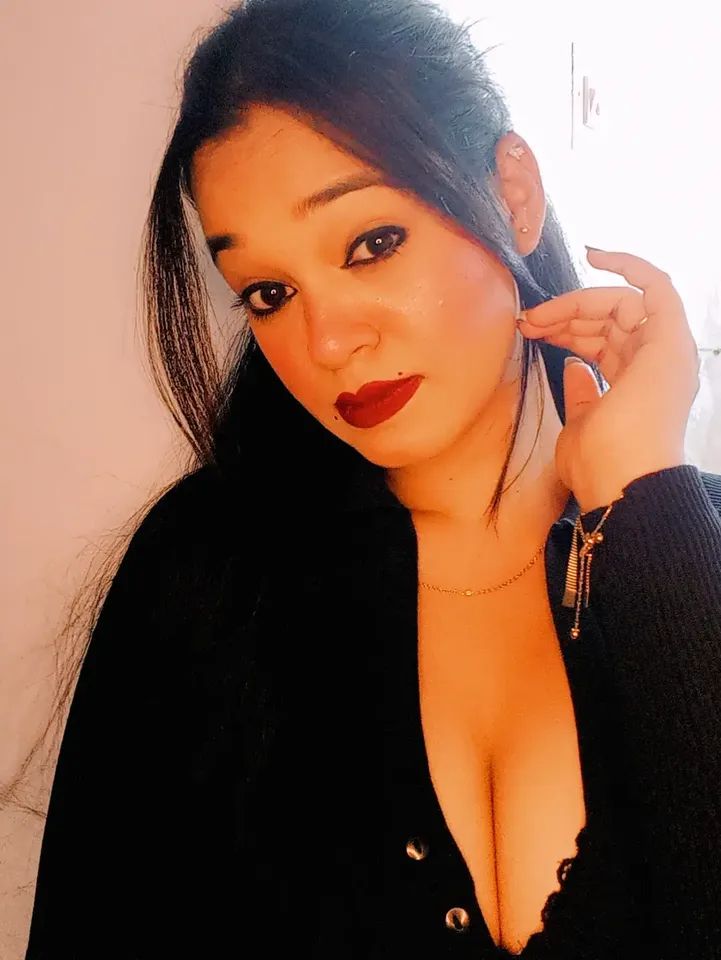 Call me❣️80845**84027❣️safe and secure full gure , satisfied ☑️full enjoyment anal