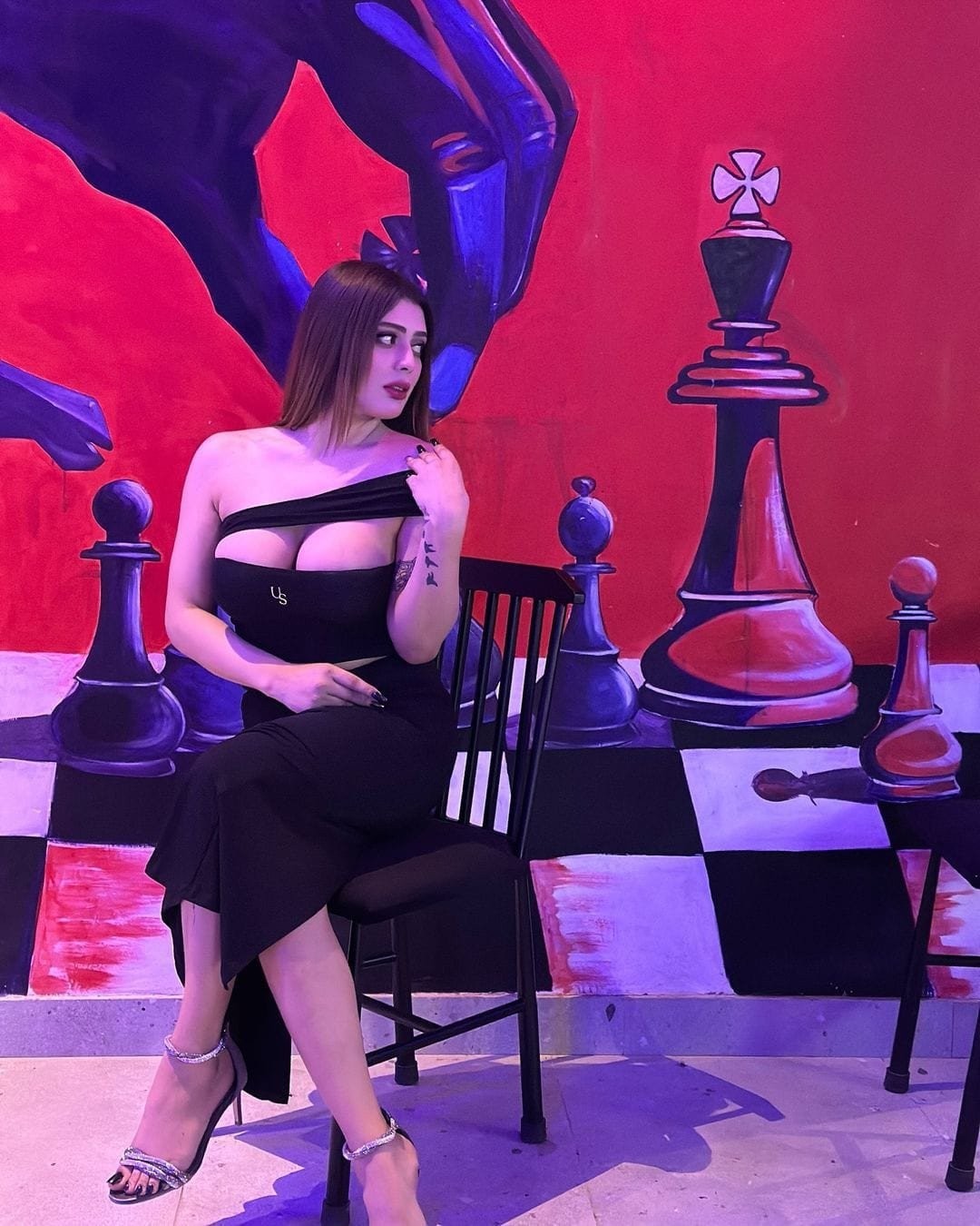 Trusted Call Girl In Mayur Vihar Phase 2 | 9220592151 |Call Girls Service in Delhi | COD – By Alex