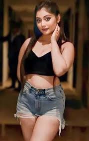 ESCORTS CALL GIRLS SERVICE IN DELHI South Patel Nagar✔70421 VIP 04524 ꧂