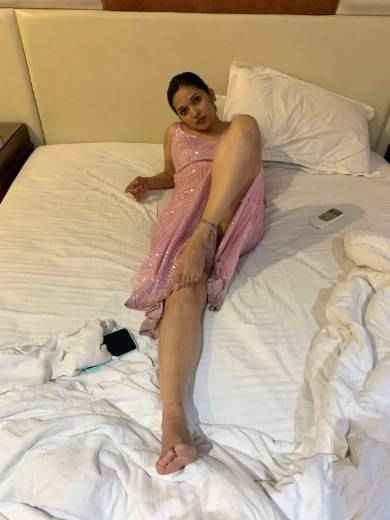 Dumka 8169799520 vip escort service college girls available