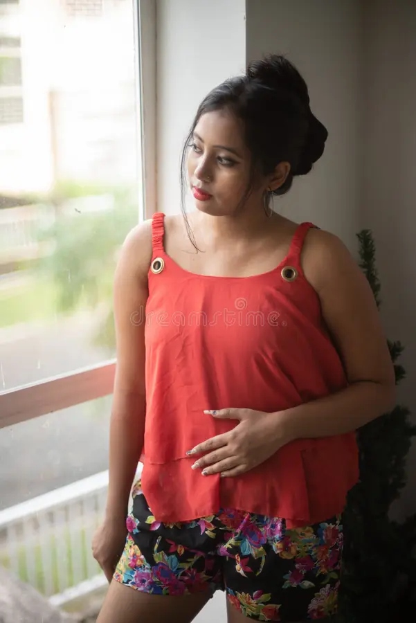 Call Girls In Sunlight Colony 9643097474 Sevice Delhi-100% Available 247