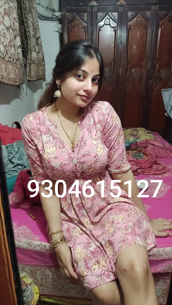 Chenani Top model 𝟵𝟯𝟬𝟰𝟲𝟭𝟱𝟭𝟮𝟳 college call girl service available in