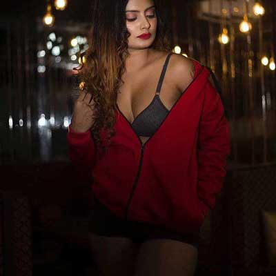 Call Girls In Red Fox by Lemon Tree Hotels, Sector 60 Gurgaon.- ❊[[96-4307-7921]]❊ North-East
