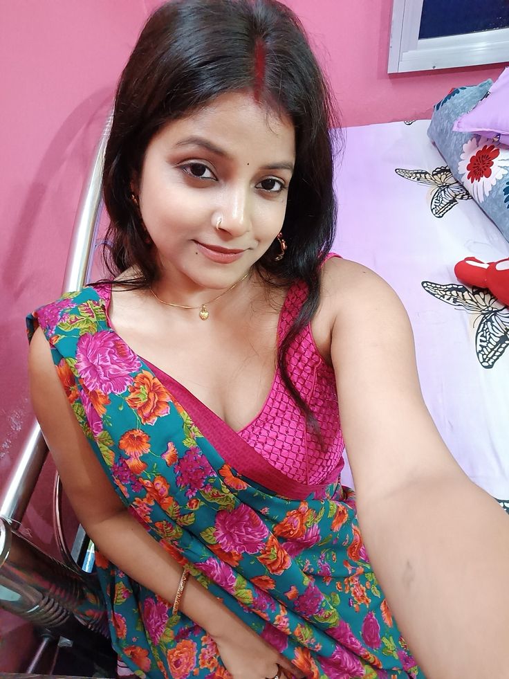 ❣️⭐➡️HOT & SEXY MODELS // COLLEGE girl housewife aunty bhabhi available callme 🌹