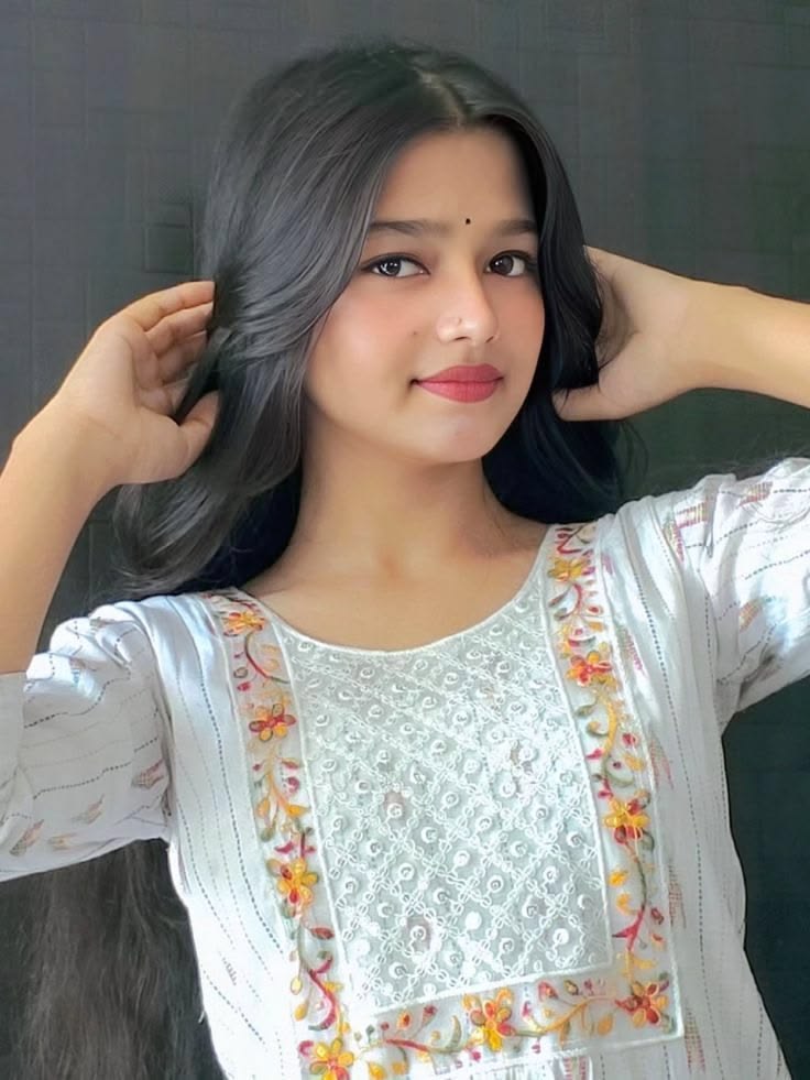 ❣️⭐➡️HOT & SEXY MODELS // COLLEGE girl housewife aunty bhabhi available callme 🌹